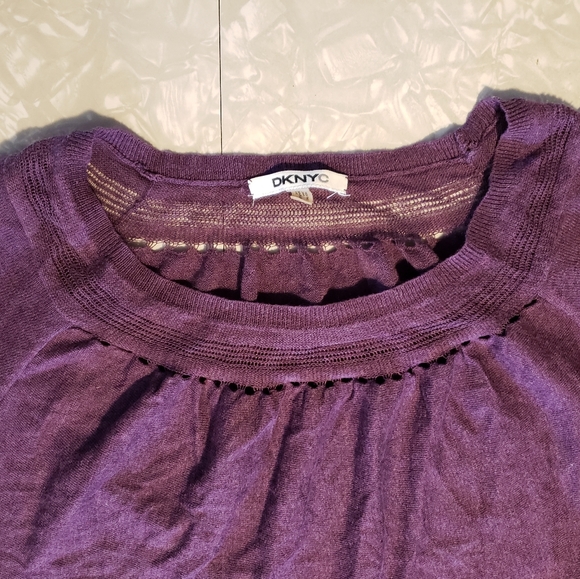 - DKNYC Tunic Sweater - size M - Picture 6 of 14